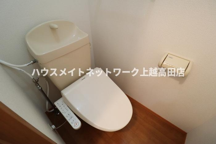 グリーンフォレストのトイレ|温水洗浄暖房便座