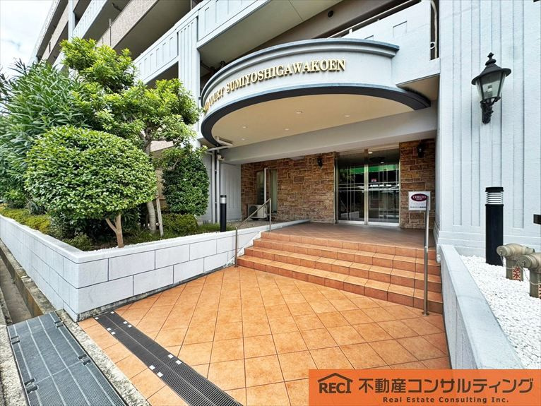 セレッソコート住吉川公園の玄関