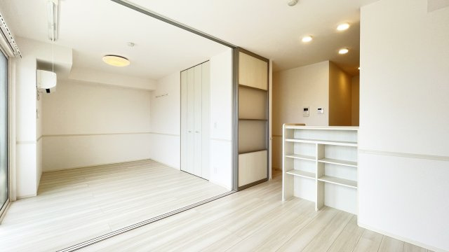 フレスコの居間・リビング