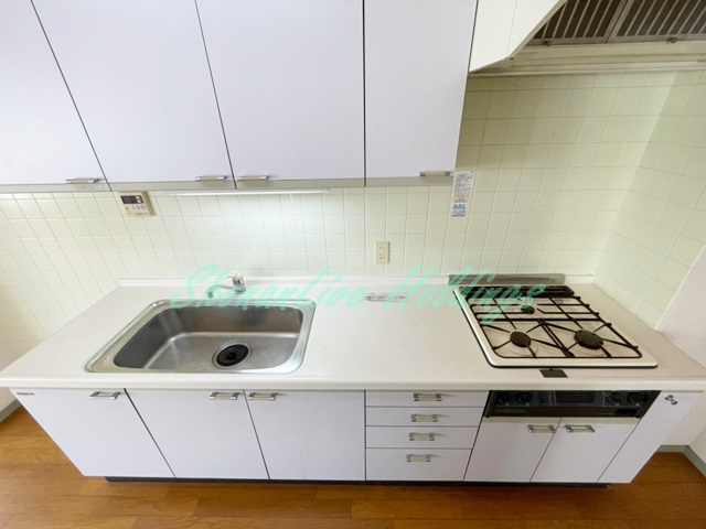 茅ヶ崎市十間坂１丁目の賃貸マンションのキッチン