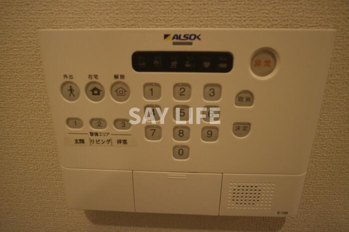 モンクレール青山のセキュリティ