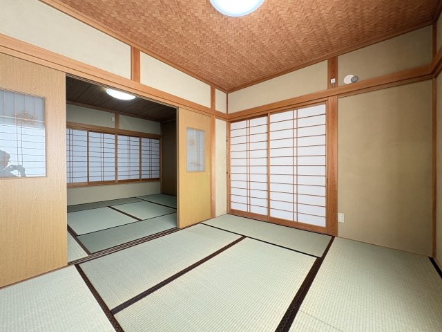 ミロメゾン市川稲越3丁目の和室