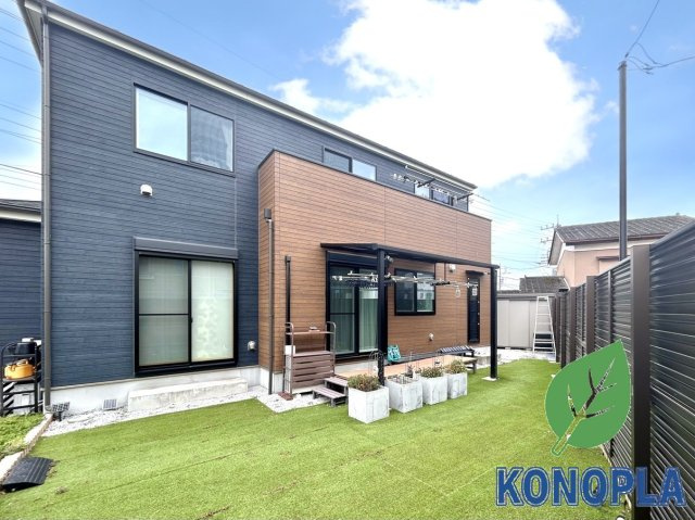 【中古戸建】渋川市渋川の外観|■外観|シンプルで洗練されたデザインは住まう人の色に染まり、個性を映し出します♪本日見学可能(*＾＾*)