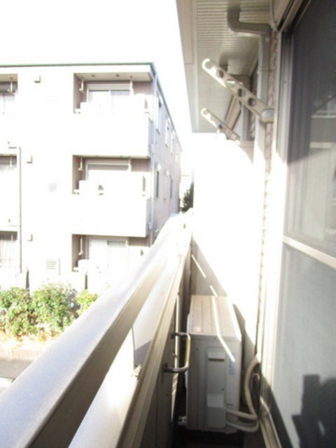 エクレール東糀谷ＥＡＳＴのバルコニー|西向きのバルコニー