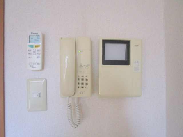 エクレール東糀谷ＥＡＳＴのセキュリティ|ＴＶモニター付きインターホン
