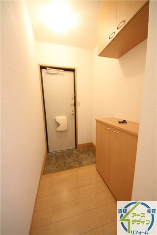 ローズコート野添B棟の玄関|※類似部屋