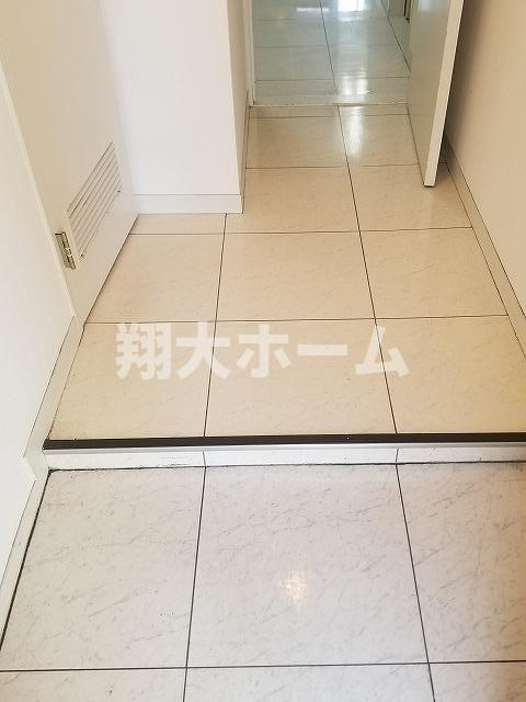 ハイライフ恵比寿の玄関