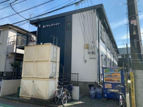 船橋市習志野台８丁目のアパートのエントランス