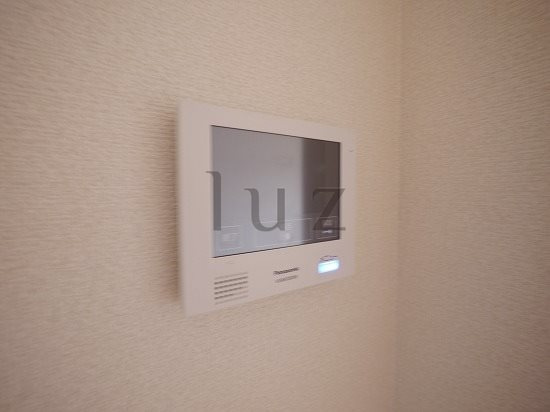 ルヴェデュソレイユのセキュリティ|モニター付きインターホン完備です！