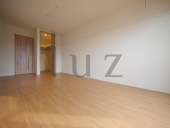 ルヴェデュソレイユの居間・リビング|光の差し込むお部屋です！