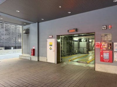 【その他共用部分】 | ディーグラフォート大阪N.Y.タワーHIGOBASI | 駐車場