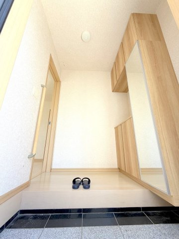 あきる野市野辺　中古住宅の外観