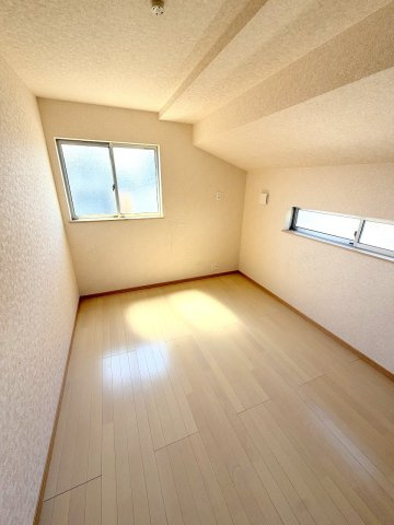あきる野市野辺　中古住宅の洋室