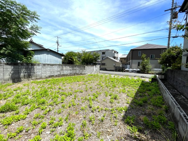 塩屋崎町二丁目　土地の外観|敷地西側から東側を撮影。