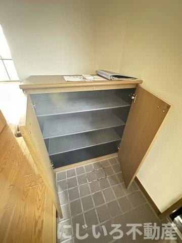 プチメゾンの玄関