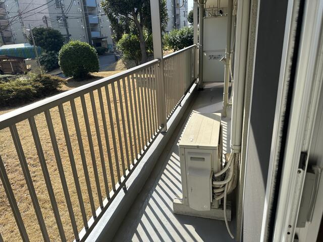 西小中台団地２３号棟のバルコニー