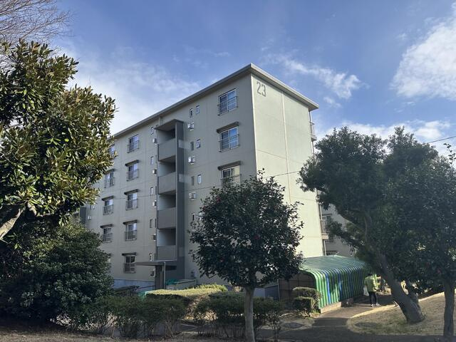 西小中台団地２３号棟の外観パース