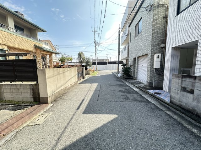 【前面道路含む現地写真】 | 堺市西区浜寺公園町2丁土地 | 前面道路