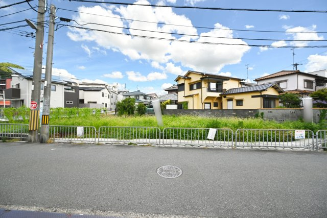 箕面市箕面5丁目建築条件なし売土地の外観|敷地面積約50坪。現況更地です。詳しくはお気軽にお問い合わせください。