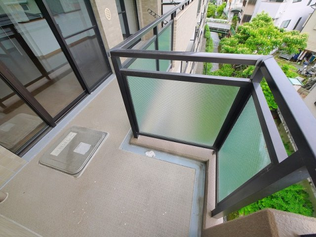 ライオンズマンション奈良帝塚山のバルコニー