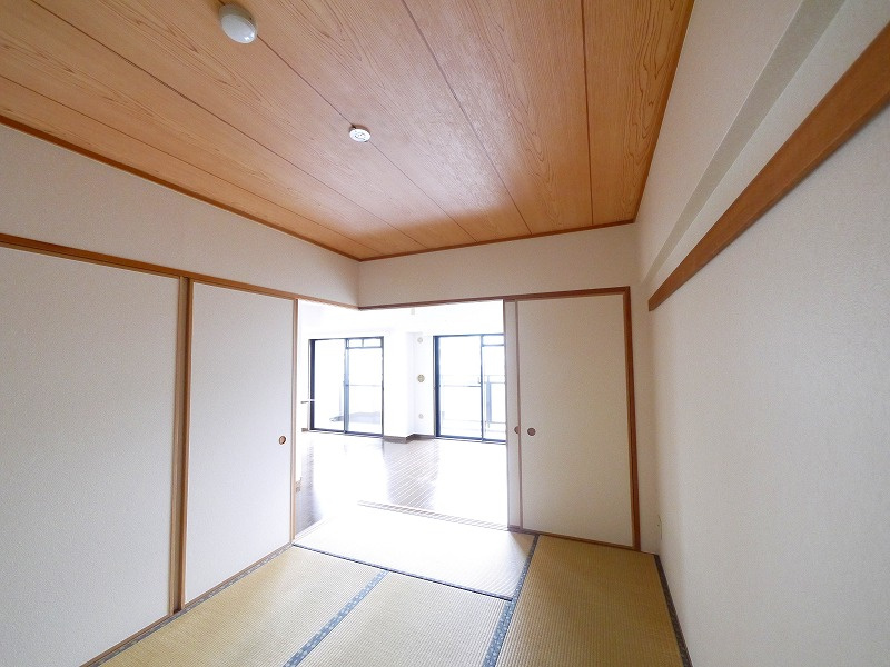 ライオンズマンション奈良帝塚山の和室