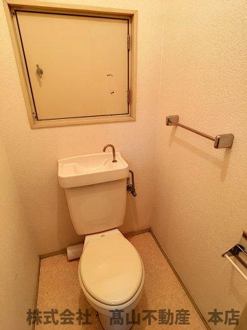 宗像市石丸３丁目の賃貸マンションのトイレ