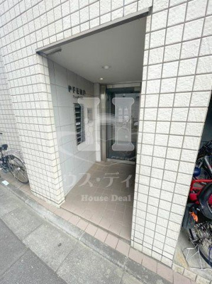 【エントランス】 | フェルデ本蓮沼 | エントランスです