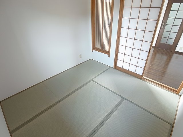 アールヴィラージュの内装|和室は寛げます