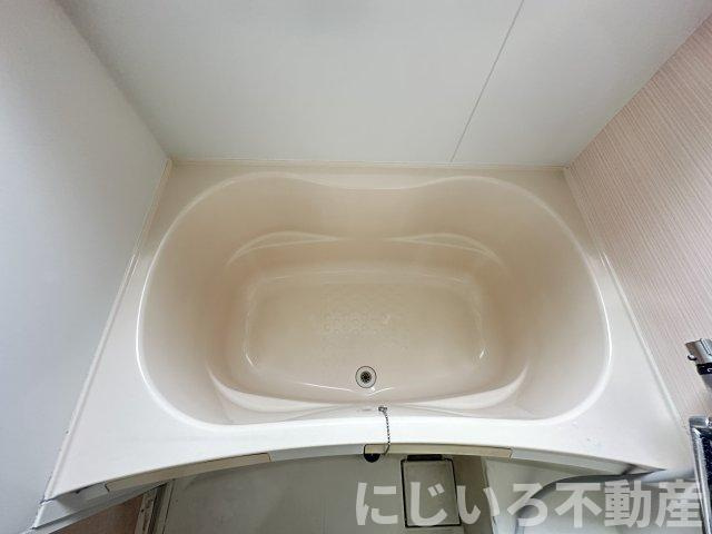 コテージツインの浴室