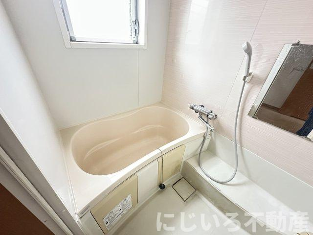 コテージツインの浴室