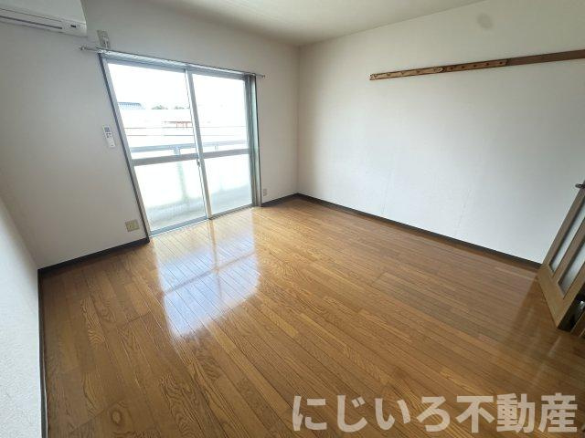 シティステイション参番館の居間・リビング