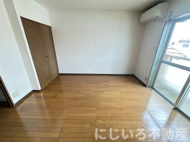シティステイション参番館の居間・リビング