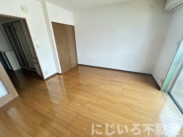 シティステイション参番館の居間・リビング