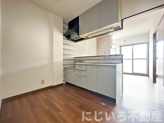 フローラルシャトーのキッチン