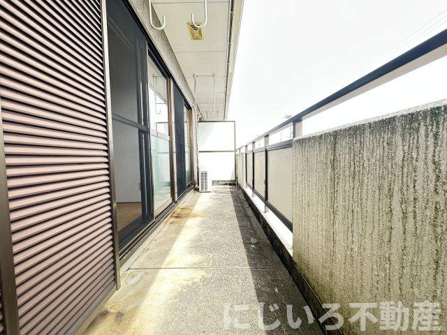 フローラルシャトーのバルコニー