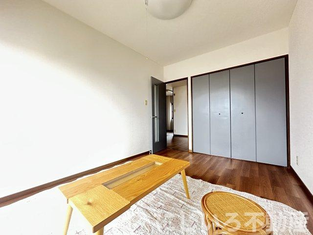 フローラルシャトーの玄関