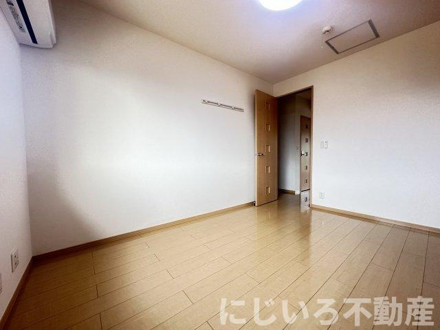 ルミナス富岡Aの寝室