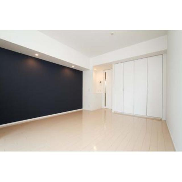 トレステージ四谷の居間・リビング|※写真は同タイプ住戸です。