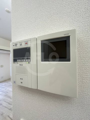 ラ・ジェラータ　堀江小学校区のセキュリティ|ラ・ジェラータ　テレビ付きモニターホン