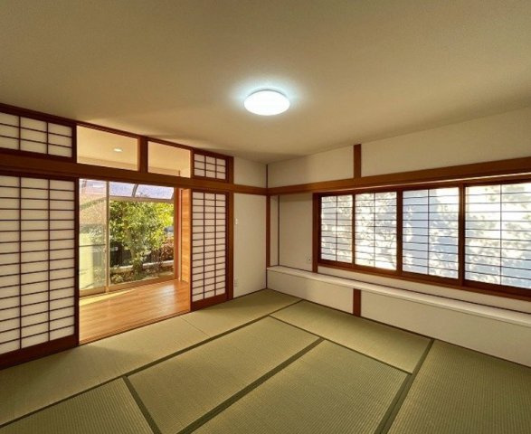 須磨区多井畑東町23の和室|和室ならではの温かな和の空間で寛ぎの時間を過ごせます