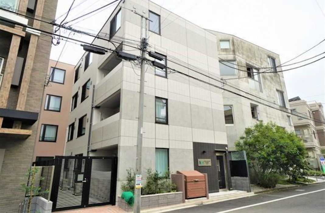 ウェルスクエアイズム用賀　駅近　ネット無料　築浅
