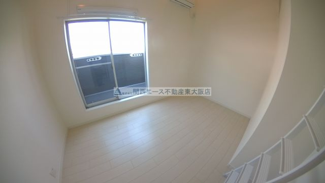 【寝室】 | Attic宝持（アティックホウジ）