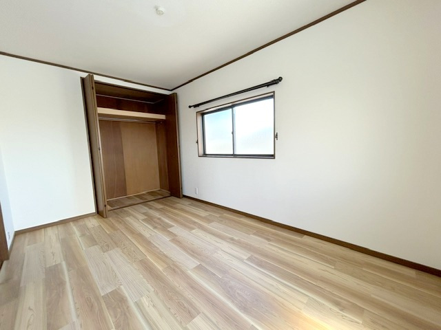 【洋室】 | 枚方市都丘町 戸建