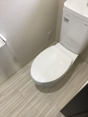 【トイレ】 | 箕面市新稲７丁目貸家