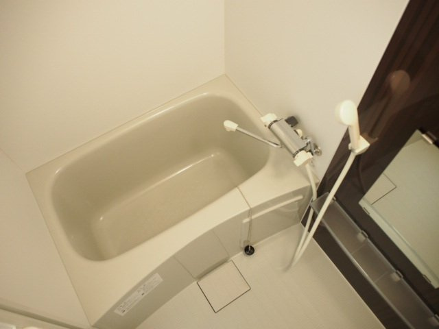 colorsの浴室