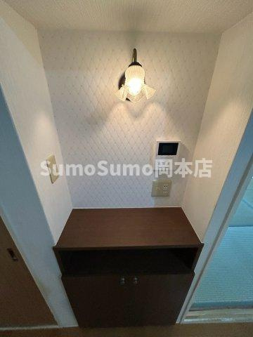 カウリー芦屋の内装|明るい室内です