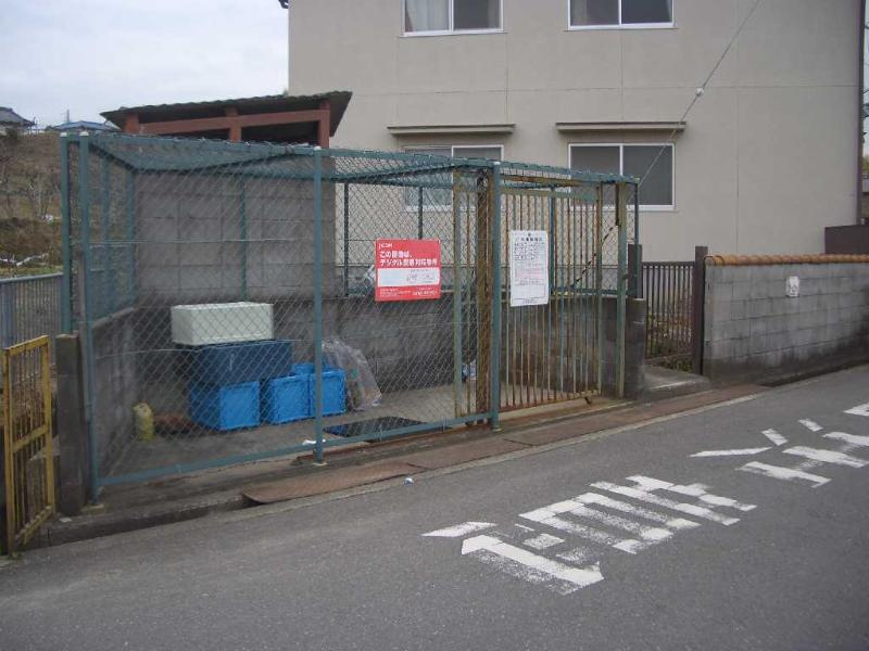 光荘の駐車場