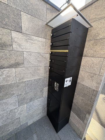 宅配ボックス