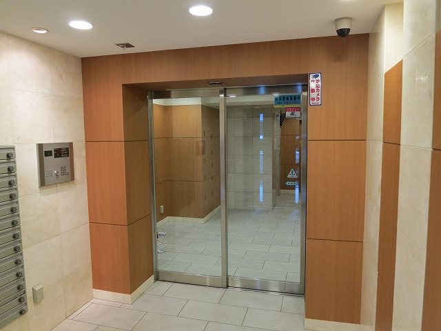 【エントランス】