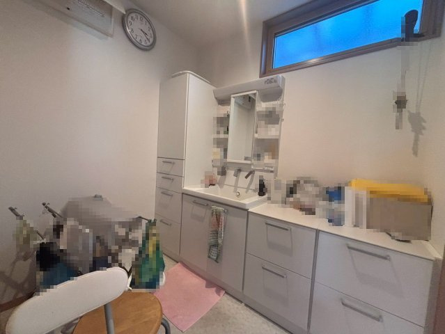 【洗面所】 | 北杜市大泉町谷戸　事務所兼住宅　6SLDK